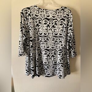 Kim Rogers Monochrome Patterned Tunic. Size 2X